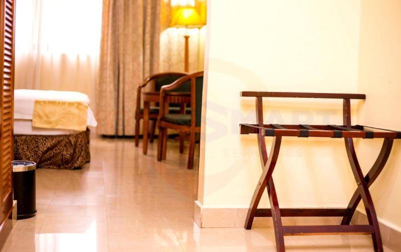 Hotel Marjorie 'Y' Tema Luaran gambar