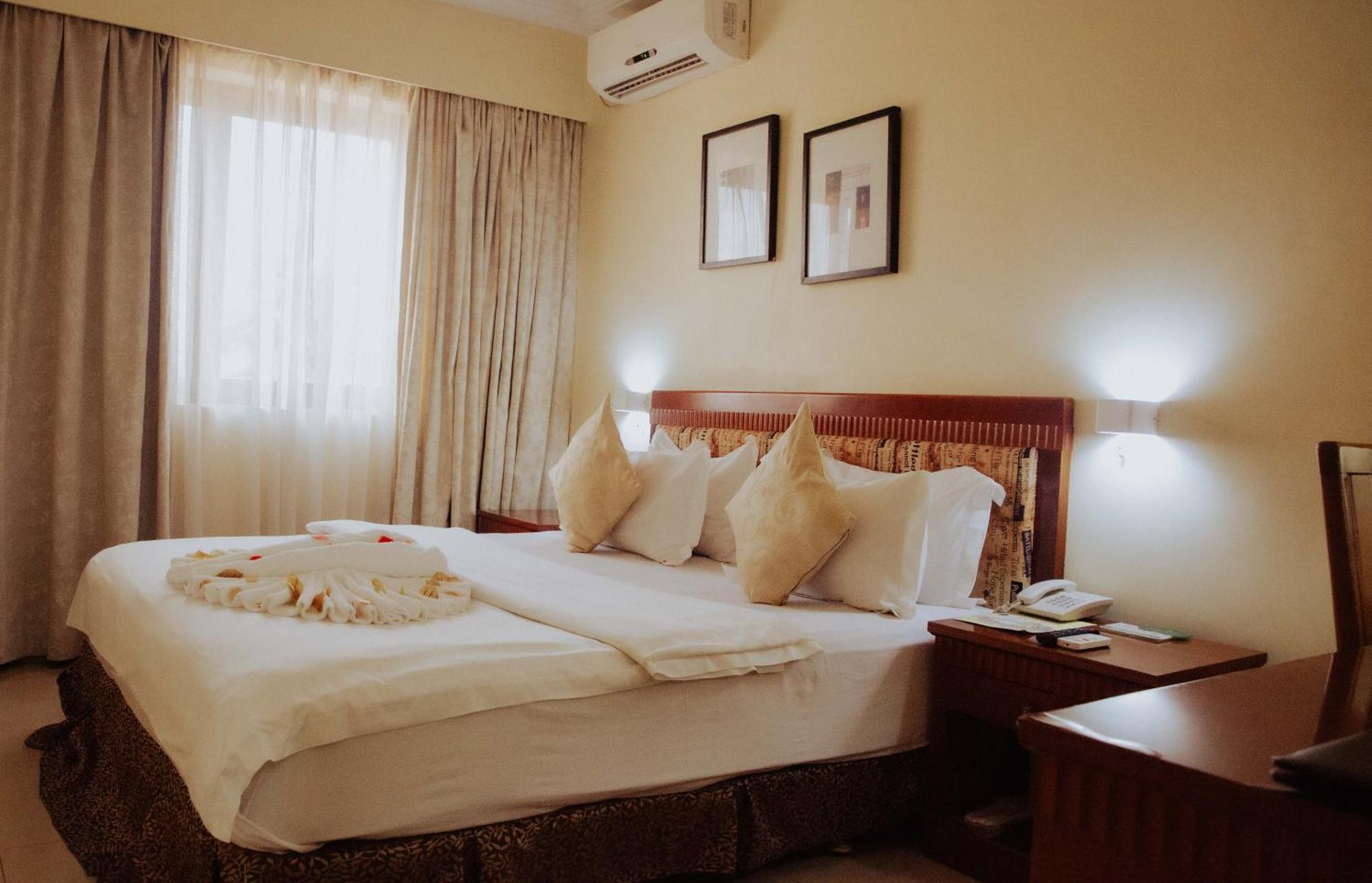 Hotel Marjorie 'Y' Tema Luaran gambar